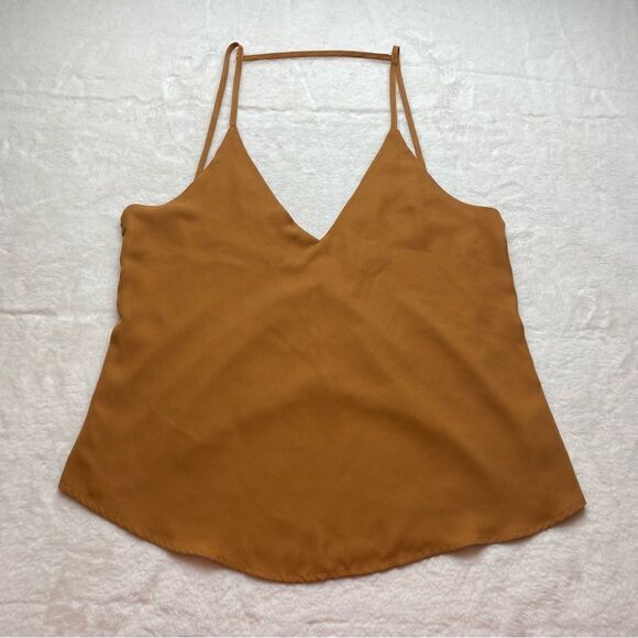 Lulu's Spaghetti Strap Deep V Cami Size Medium - Picture 1 of 10